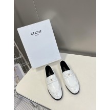 셀린느 CELINE Loafers 시저 도어 버클 시리즈 캐주얼 스몰 가죽 슈즈 (해외배송)