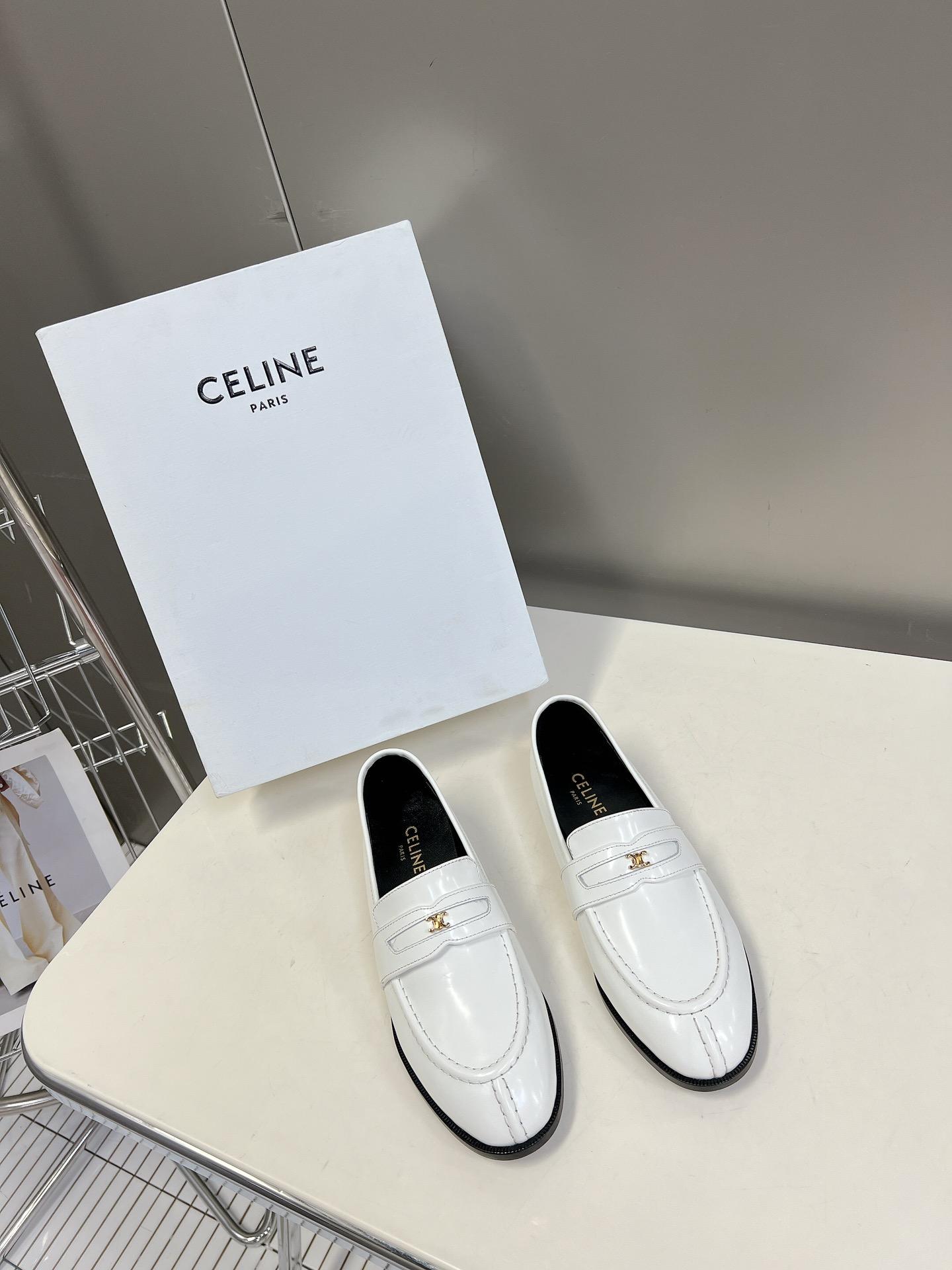 셀린느 CELINE Loafers 시저 도어 버클 시리즈 캐주얼 스몰 가죽 슈즈 (해외배송)