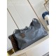 루이비통  CarryAll Dark 미디엄 핸드백 (해외배송)