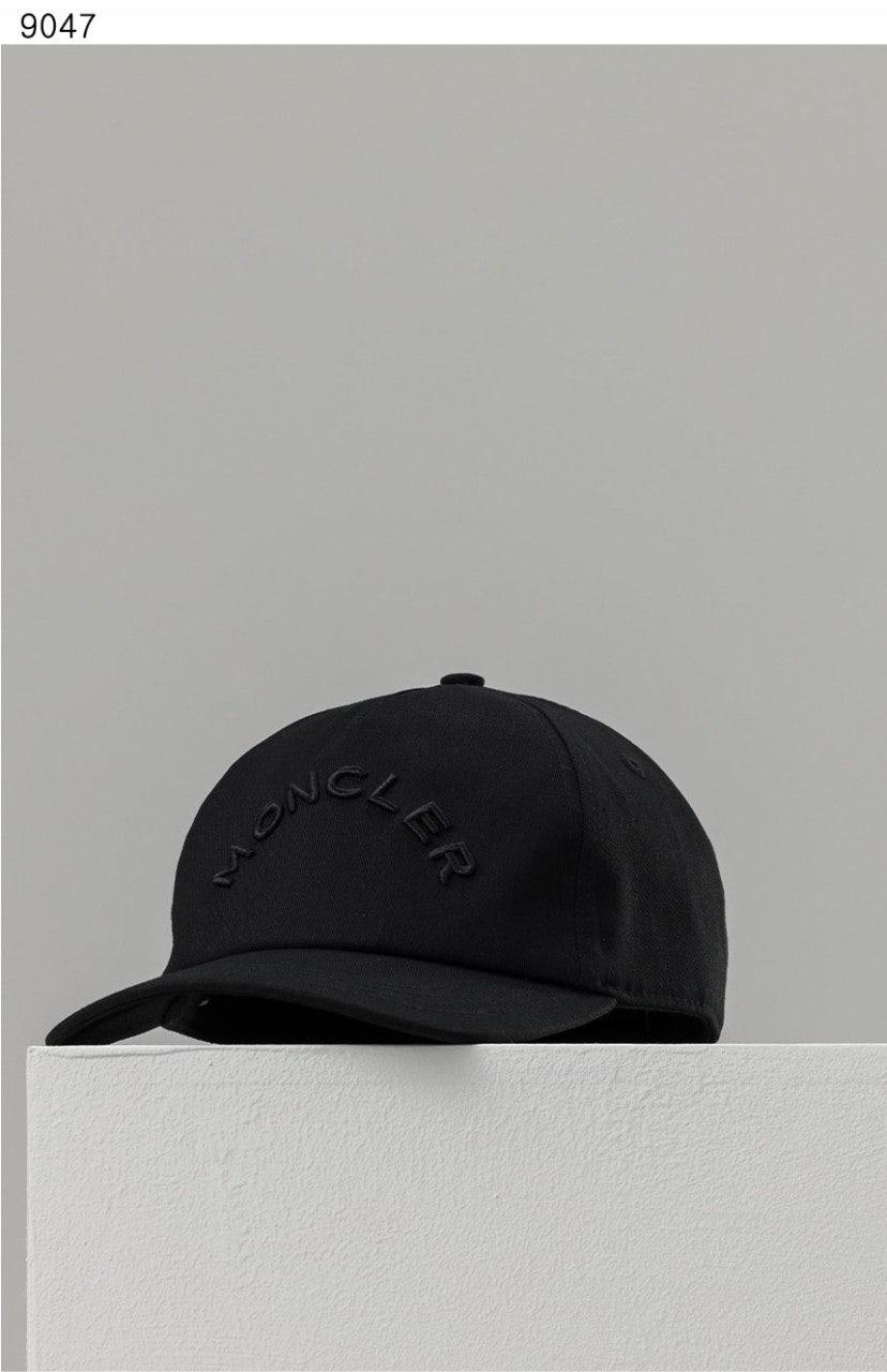 몽클레어 Baseball cap with logo (국내배송)