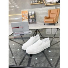 프라다 캐주얼 신발 (해외배송)