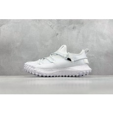 나이키 ACG Mountain Fly Low GTX SE 등산 스포츠화 (해외배송)